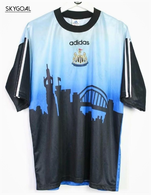 Newcastle United Equipación 2024/25 City