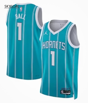 Lamelo Ball Charlotte Hornets 2024/25 - Icon