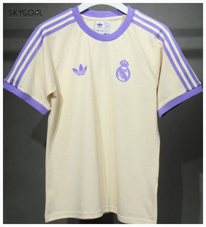 Maillot Casual Real Madrid 2024/25