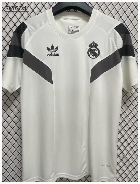 Maillot Casual Real Madrid 2024/25 White