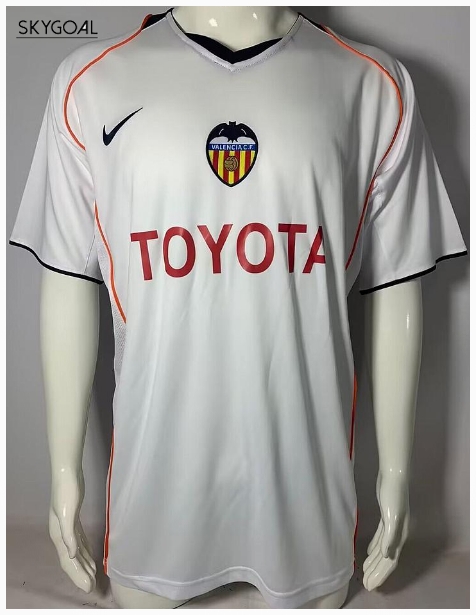 Valencia Domicile 2004/05