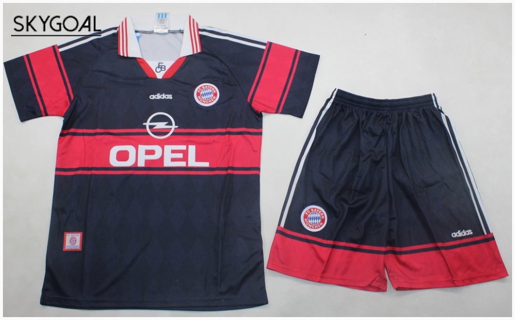 Bayern Munich Domicile 97/98 - Enfants