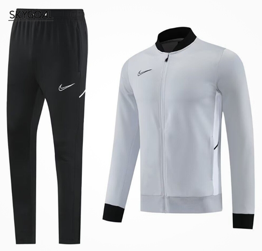 Survetement Nike Tech Fleece N.06