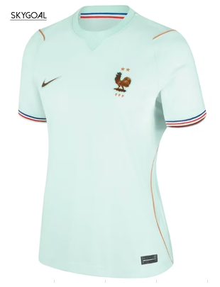 France Exterieur 2026 - Mujer