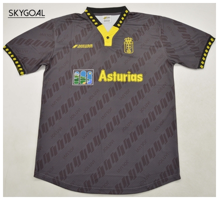 Oviedo Exterieur 1996/97