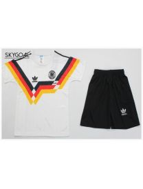Allemagne Domicile 1990 - Enfants