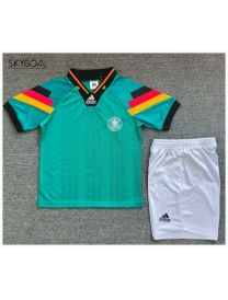 Allemagne Exterieur 1990 - Enfants