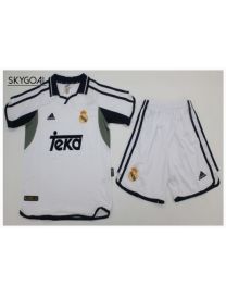 Real Madrid Domicile 2000/01 - Enfants