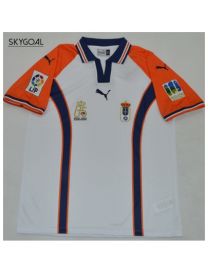 Oviedo Exterieur 2000/01