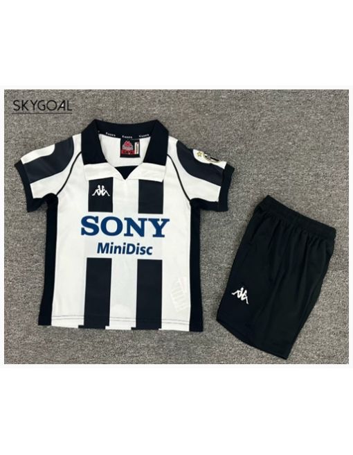 Juventus Domicile 97/98 - Enfants