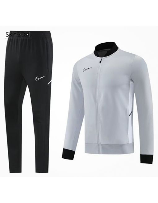 Survetement Nike Tech Fleece N.06