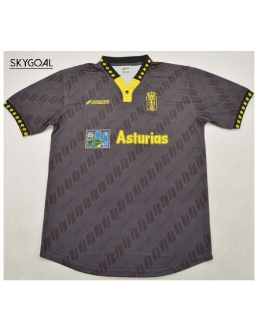 Oviedo Exterieur 1996/97